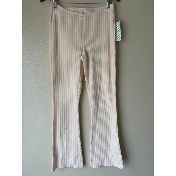 Urban Outfitters Out From Under Cream Fuzzy Knit Flare Stretch Pants Size Medium - Picture 2 of 8